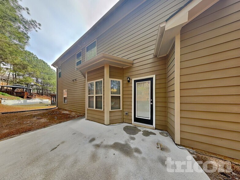 Building Photo - 1570 Campbell Ridge Ln