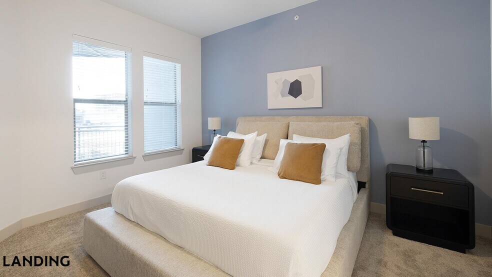 Building Photo - 13701 Montfort Dr