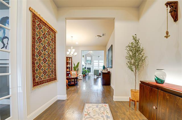 Building Photo - 528 Warner Dr