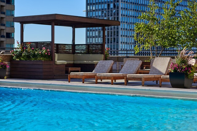 Building Photo - 777 N Michigan Ave