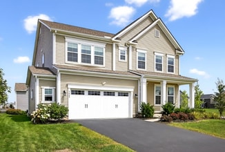 Building Photo - 7425 Yarrow Run Rd