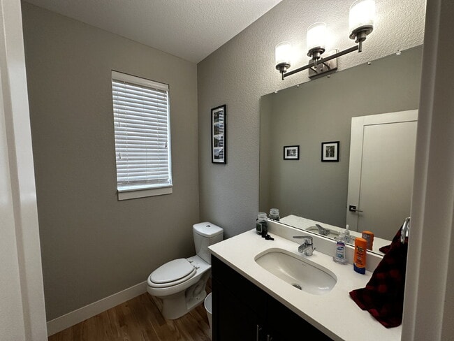 Building Photo - "Experience Modern Comfort: Spacious 2-Bed...
