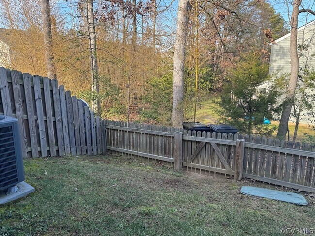Building Photo - 1504 Rapunzel Wy