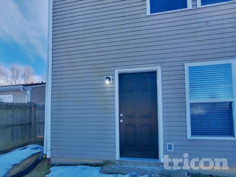 Building Photo - 2426 Black Antler Ct