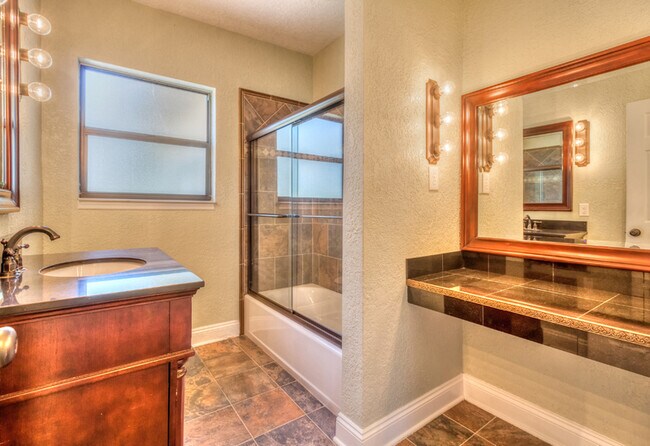 Building Photo - Gorgeous Mediterranean Style Home in Ormond Beach!