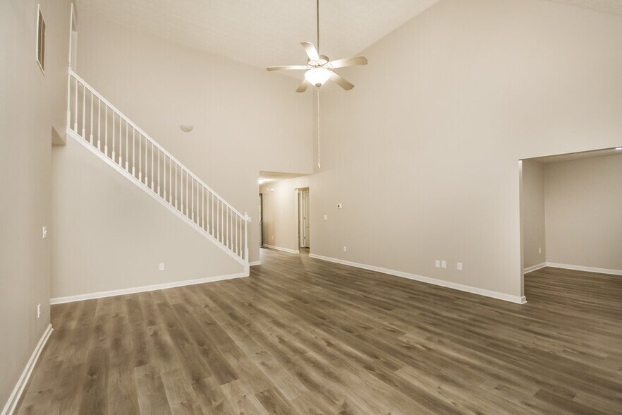 Building Photo - 609 Honey Creek Rd