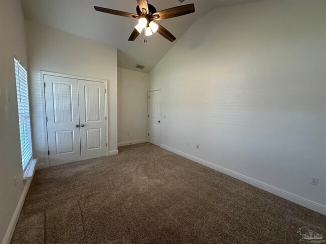 Building Photo - 8729 Bradfield Dr