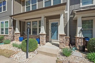 Building Photo - 17458 Memorial Tournament Dr