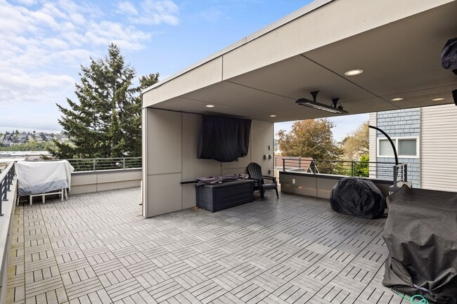 Building Photo - Stunning West Queen Anne Retreat with Iconic Puget Sound Views