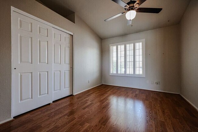 Building Photo - MOVE IN SPECIALS-Stunning 4 BR, 2 BA with ...