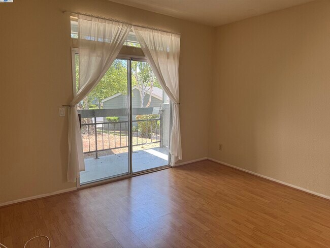 Building Photo - 7815 Canyon Meadows Cir