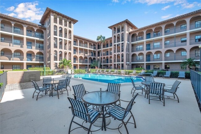 Building Photo - 6150 Gulfport Blvd S