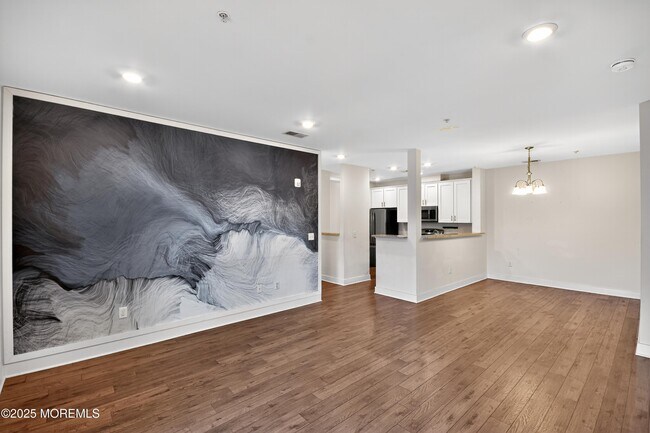 Building Photo - 626 Marion Ln