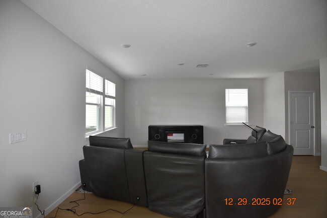 Building Photo - 213 Collin Nicholas Dr