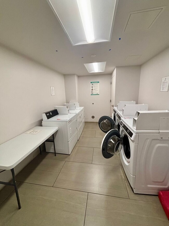 Building Photo - For Rent | 1 Bedroom plus Den, 2 bathroom ...