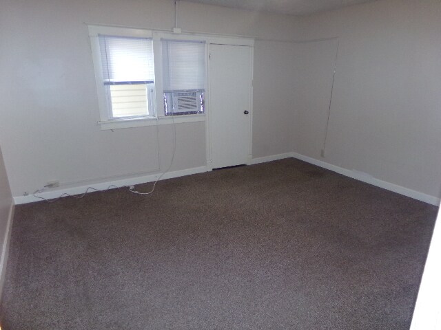 Building Photo - BCR 700 West P-3
