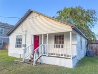 Building Photo - 1111 Georgia St