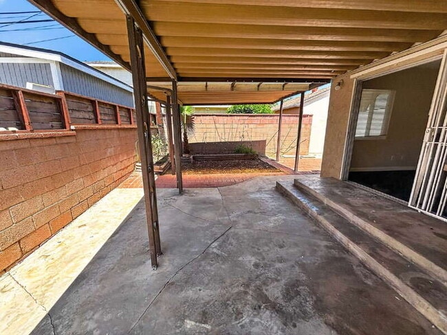 Building Photo - 4277 Pixie Ave