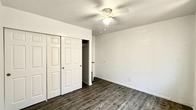 Building Photo - 665 S Coalinga St