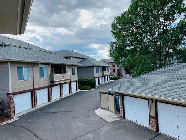 Building Photo - 1 Bed/1 Bath Condo - Great Location!