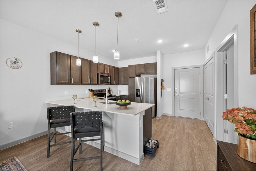 Building Photo - Eckhert Crossing Apartments