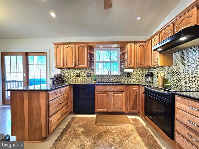 Building Photo - 11930 Cotton Mill Dr