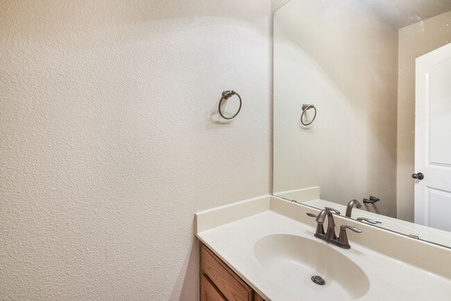 Building Photo - 1420 Muirfield Bend Dr