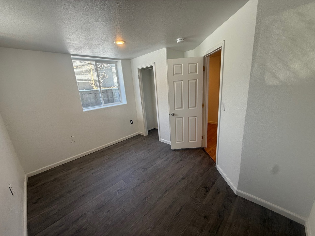 Building Photo - 118 Broadwater Ave