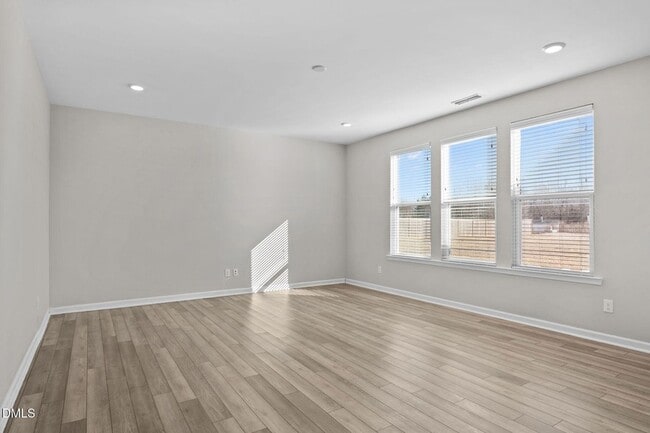 Building Photo - 252 Rio Grande Ln