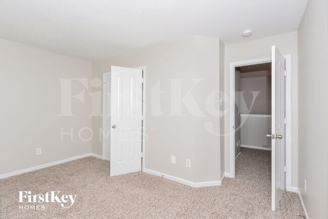 Building Photo - 13724 Fairplains Ct