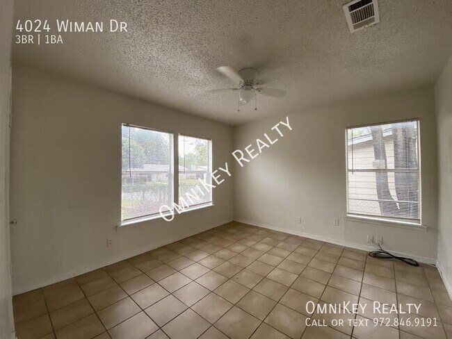 Building Photo - 4024 Wiman Dr