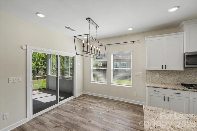 Building Photo - 4513 Duplin Dr