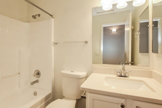 Building Photo - 15746 W Young St