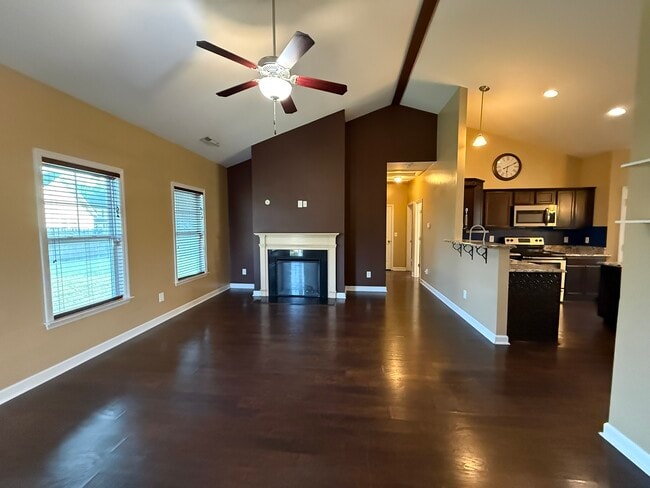Building Photo - 513 New Hanover Trl