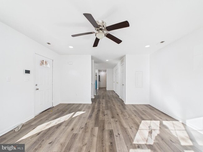 Building Photo - 3951 Aspen St