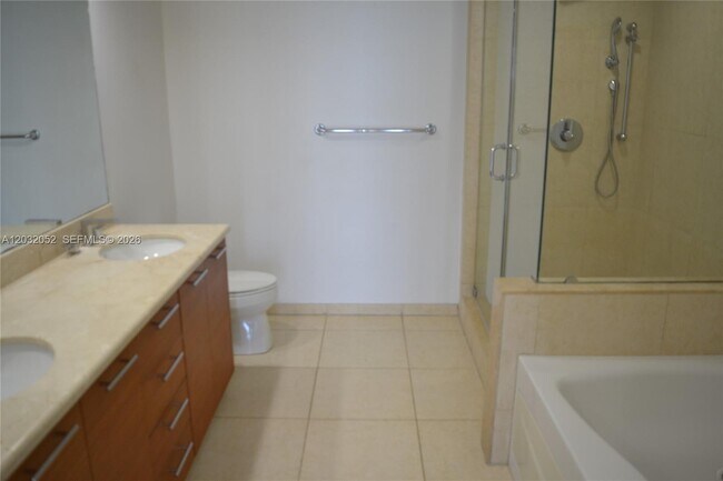 Building Photo - 50 Biscayne Blvd