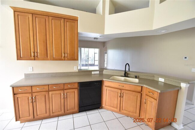 Building Photo - 11321 Flora Springs Dr
