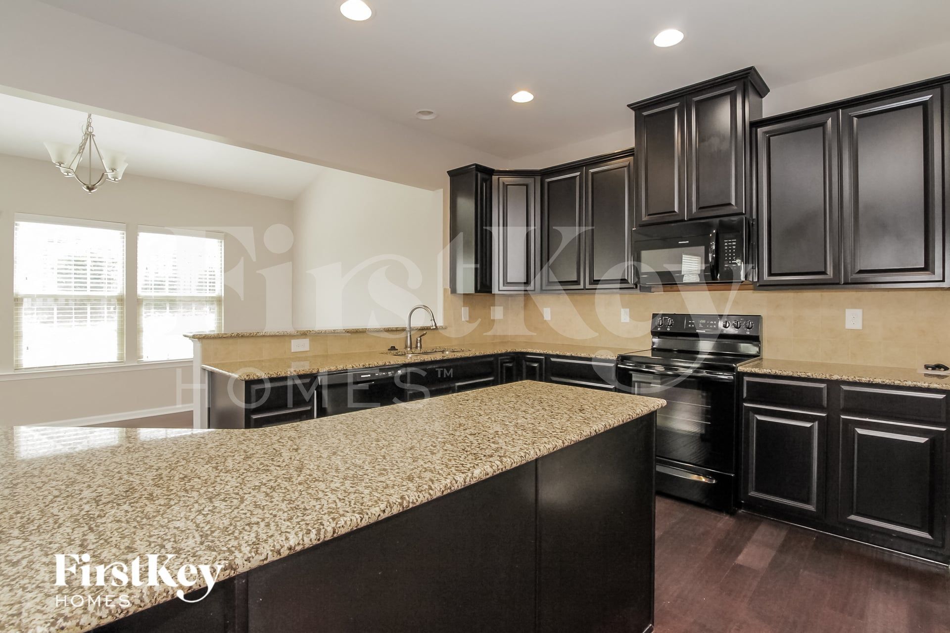 Building Photo - 124 Alborn Dr