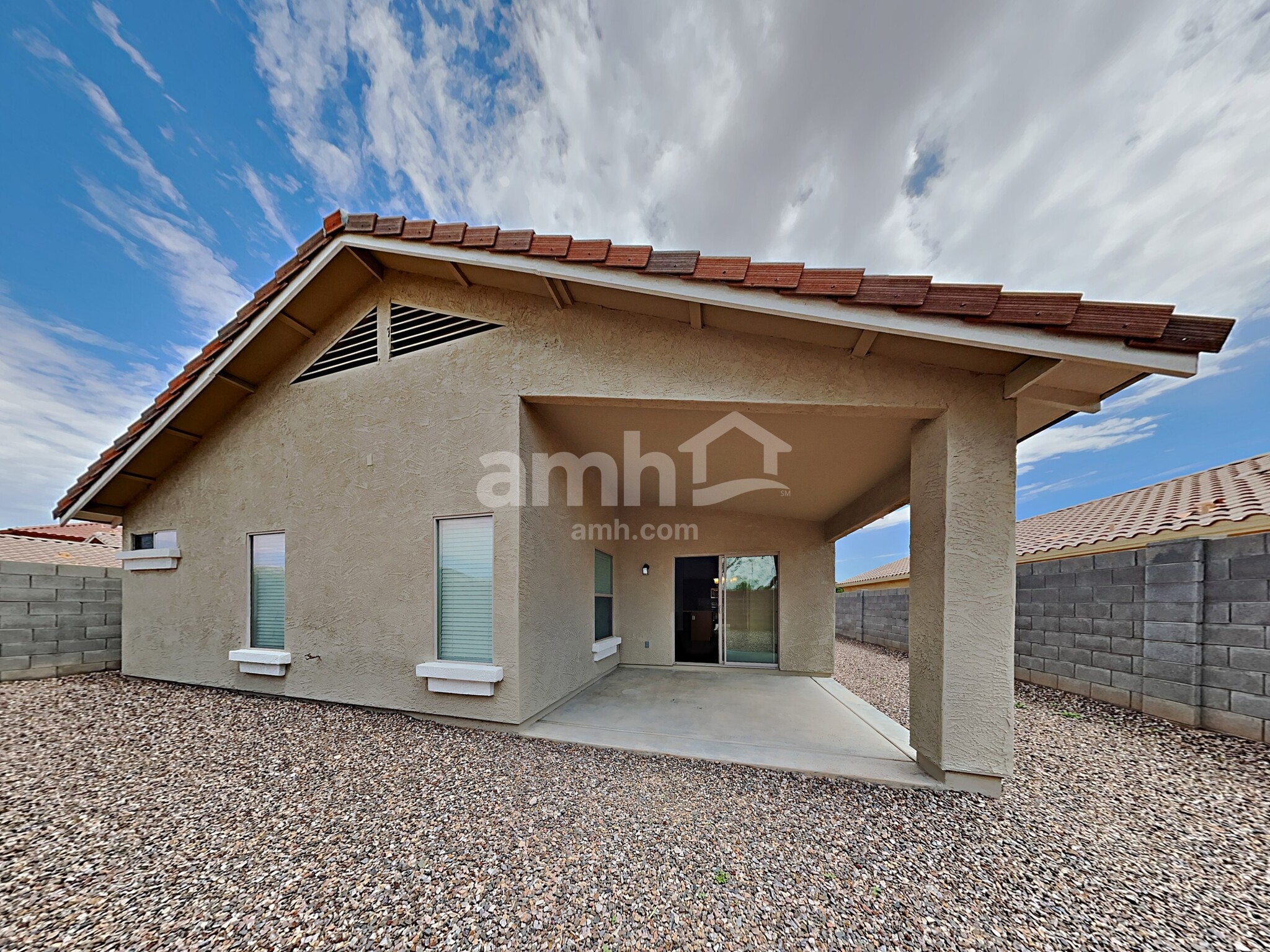 Building Photo - 14920 N 172nd Ln