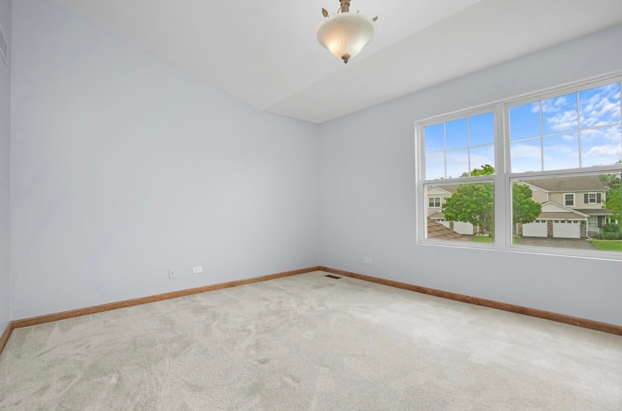 Building Photo - 2045 Limestone Ln