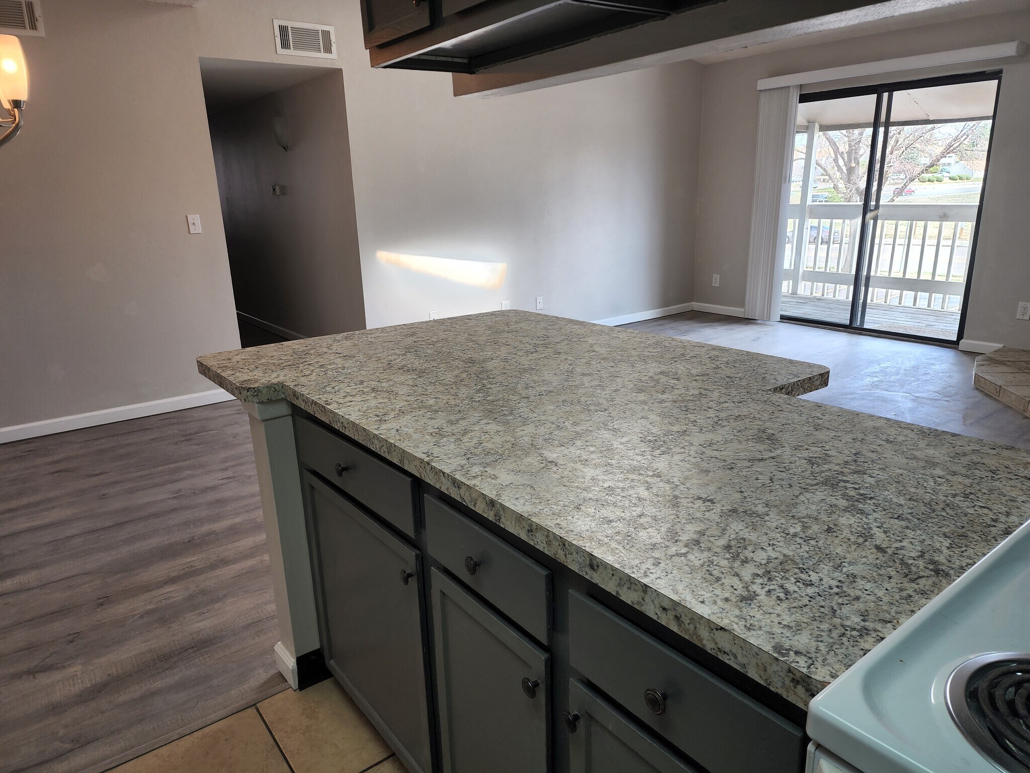 Building Photo - 18163 E Kentucky Ave