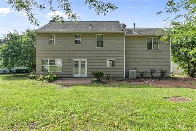 Building Photo - 405 Mt Vernon Ct