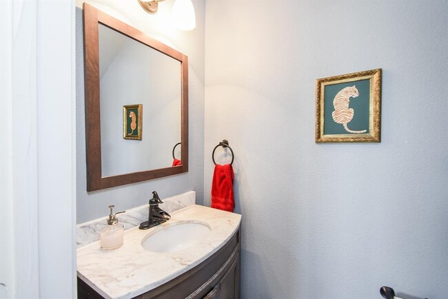 Building Photo - 2403 Echo Harbor Dr