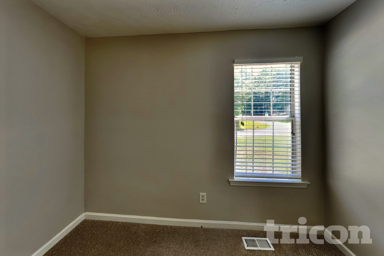 Building Photo - 48 Halehaven Drive Douglasville GA
