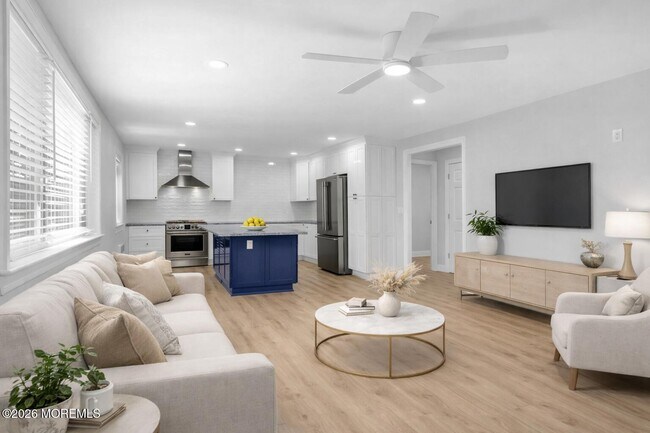 Building Photo - 283 Spring St