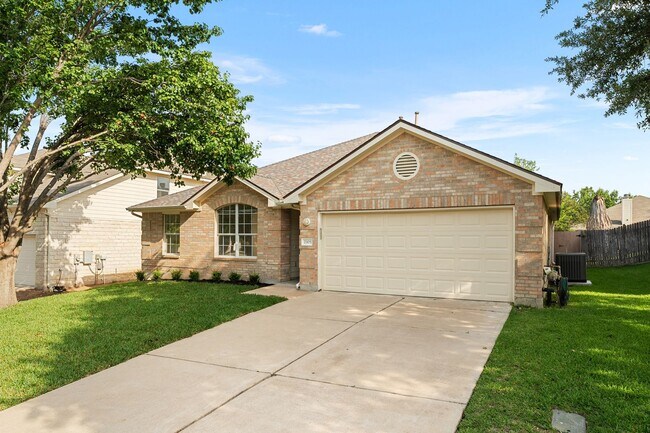 Building Photo - 3 Bed, 2 Bath Home with Community Pool in Georgetown