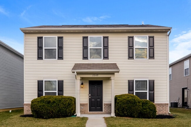 Building Photo - 2349 Bridlewood Dr