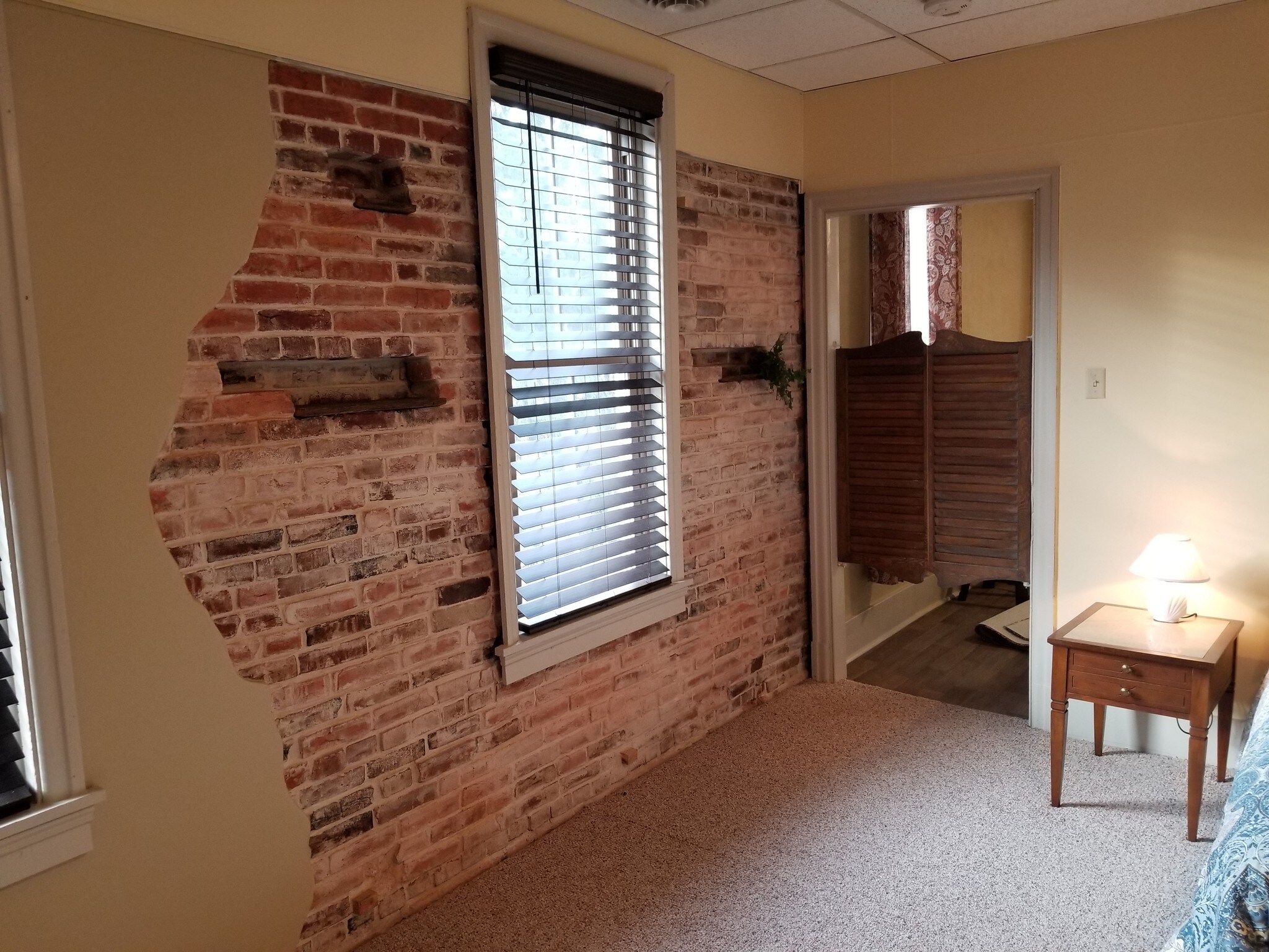 New Blinds - 22 N 2nd St