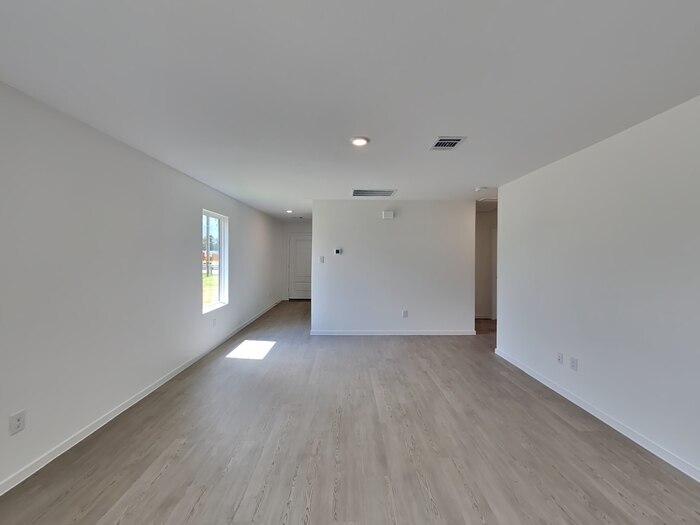 Building Photo - 18719 Barrichello Dr