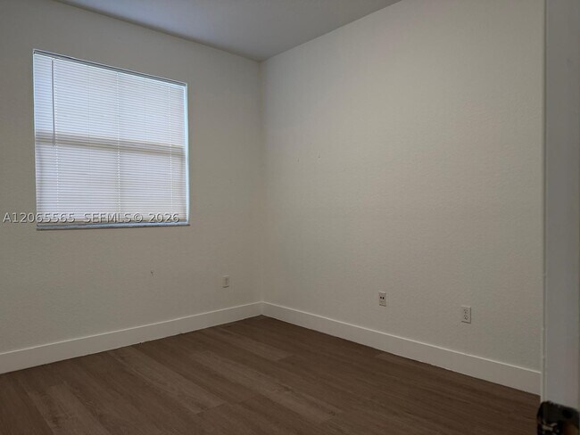 Building Photo - 4017 SW 149th Ct